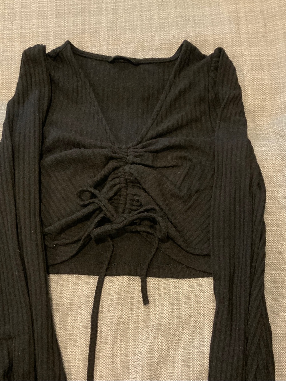 Black Ribbed Drawstring V-Neck Long Sleeve Crop Top